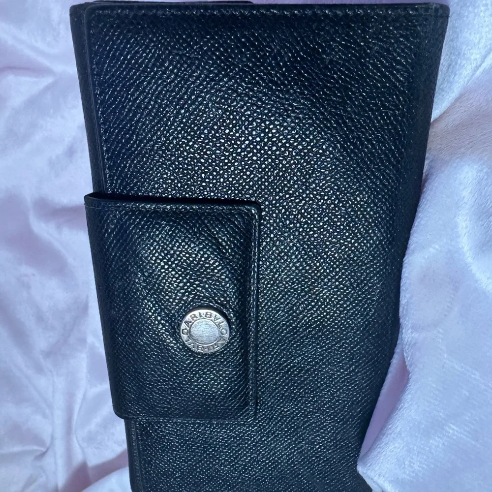 BVLGARI Black Organizer Wallet - Snap, 12 Card Slots, Excellent Condition - Picture 14 of 14